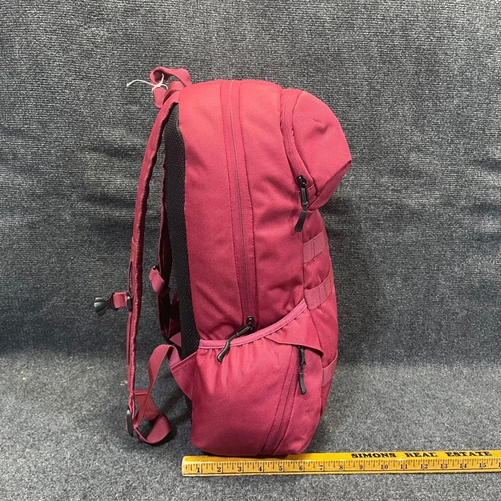 AmazonBasics B078J7NT5G Deep Red MOLLE Canvas Backpack for Laptops up to 15 inch